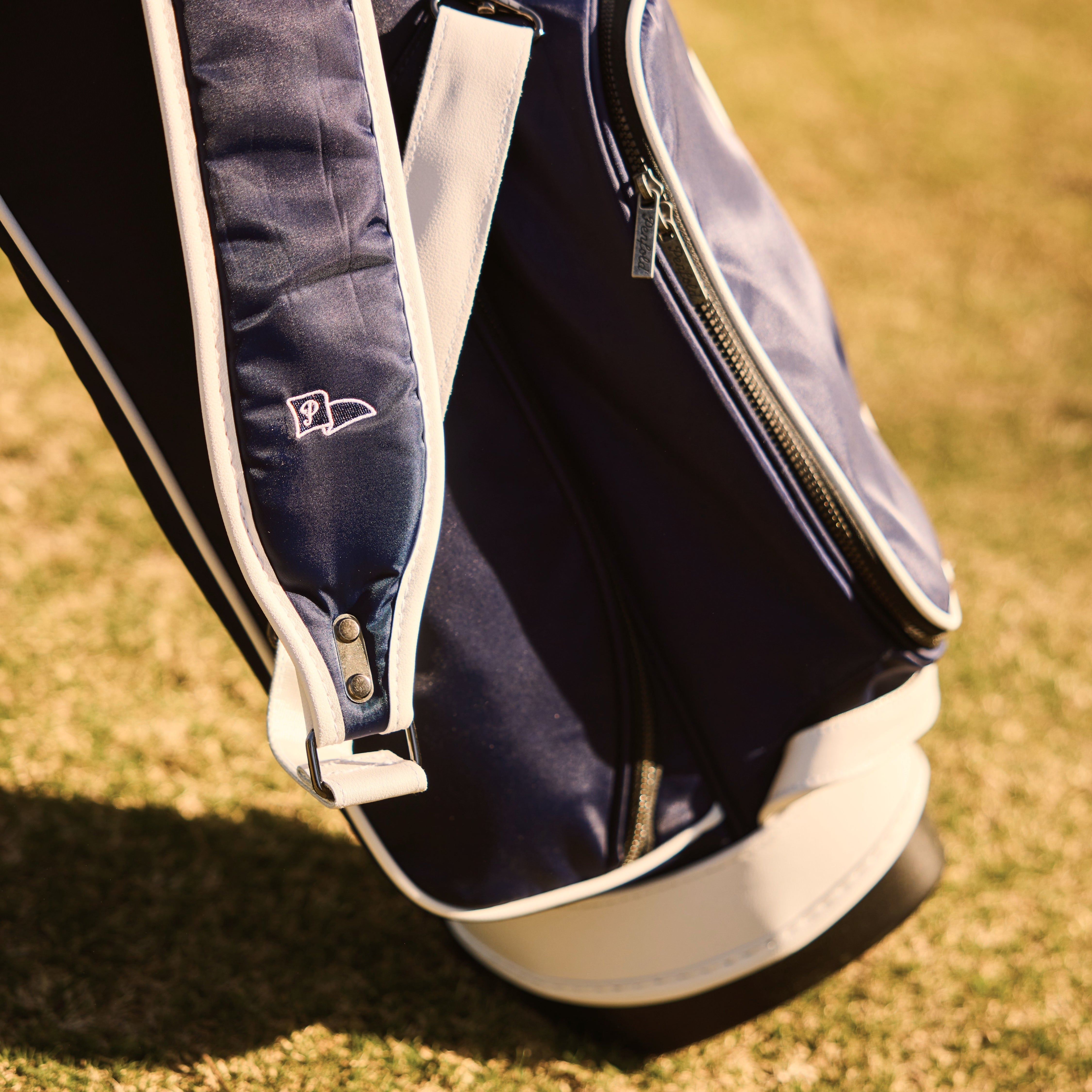 Penfold Sunday Bag ペンフォールド サンデーバッグ Sunday Stand Bag – PENFOLD GOLF